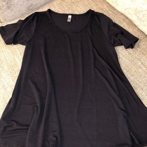 Black Lularoe Perfect T